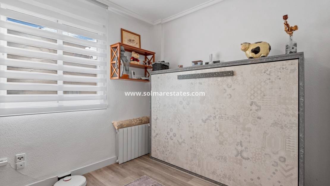 5 chambre Villa/Maison à vendre à Ciudad Quesada avec piscine - 276 000 € (Ref: 9588145)