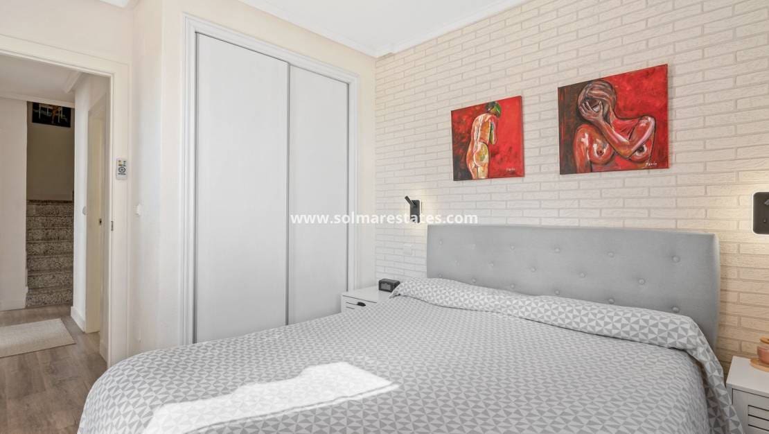 5 chambre Villa/Maison à vendre à Ciudad Quesada avec piscine - 276 000 € (Ref: 9588145)
