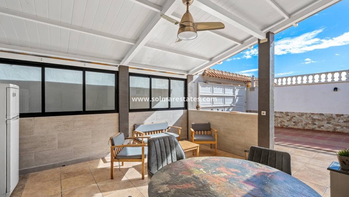 5 chambre Villa/Maison à vendre à Ciudad Quesada avec piscine - 276 000 € (Ref: 9588145)