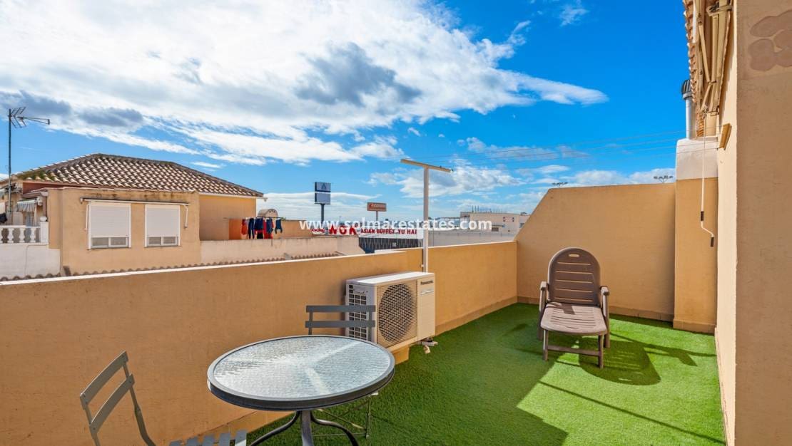 5 chambre Villa/Maison à vendre à Ciudad Quesada avec piscine - 276 000 € (Ref: 9588145)