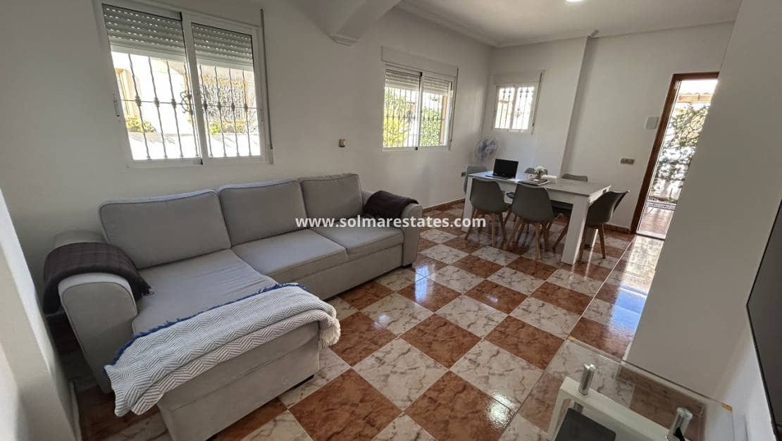 2 sypialnia Dom blizniak na sprzedaż w Cabo Roig z basenem - 240 000 € (Ref: 9588146)