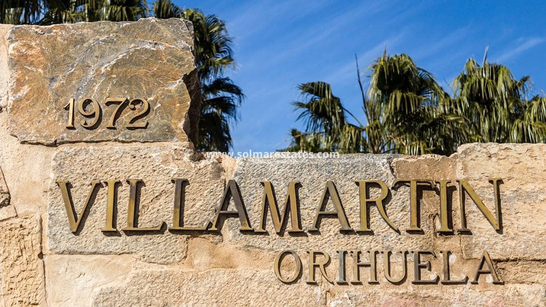 2 bedroom Apartment for sale in Villamartin with pool - € 139,000 (Ref: 9588301)