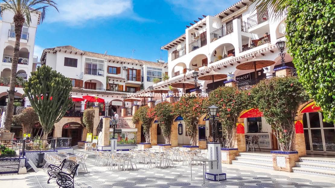 2 bedroom Apartment for sale in Villamartin with pool - € 139,000 (Ref: 9588301)