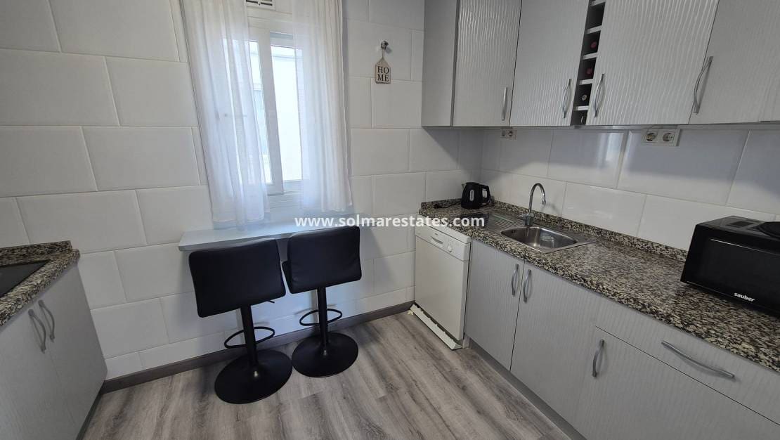 3 chambre Appartement à vendre à La Florida avec piscine - 169 950 € (Ref: 9590465)