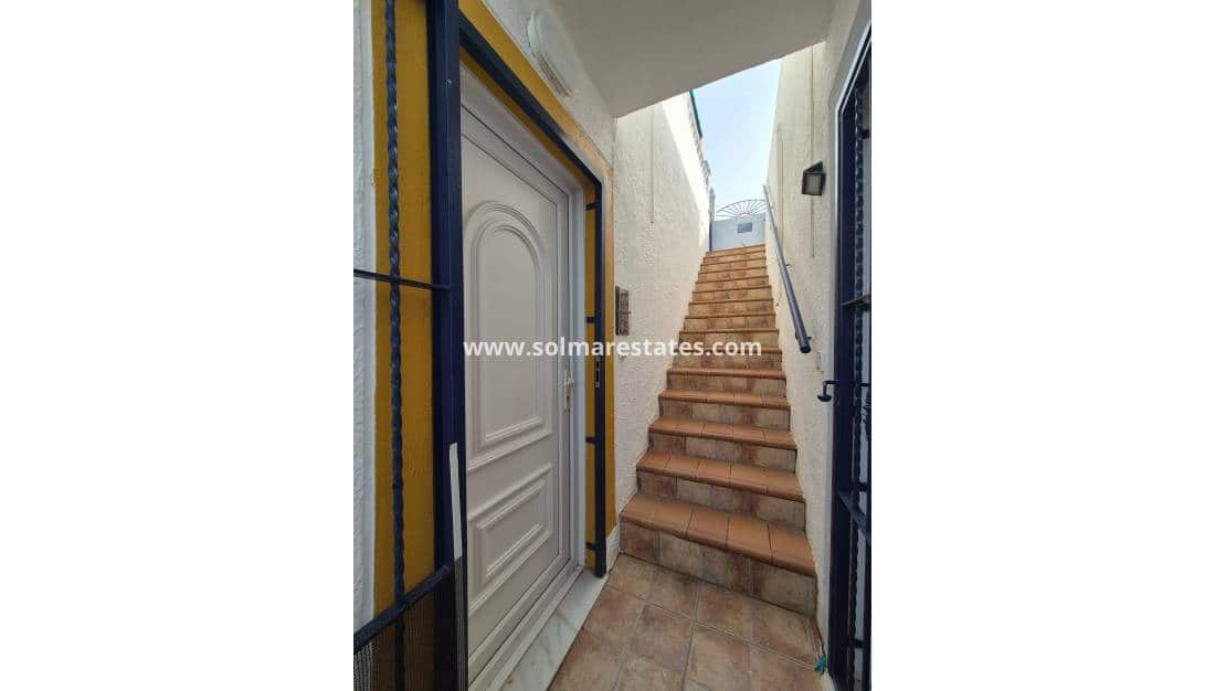 3 chambre Appartement à vendre à La Florida avec piscine - 169 950 € (Ref: 9590465)