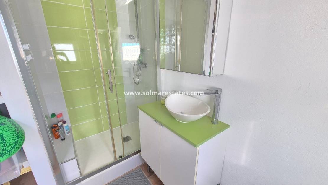 3 chambre Appartement à vendre à La Florida avec piscine - 169 950 € (Ref: 9590465)