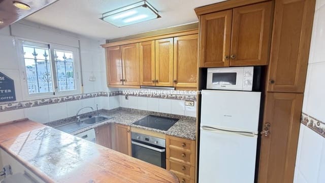 2 makuuhuone Rivitalo myytävänä paikassa Villamartin, Orihuela mukana uima-altaan - 189 995 € (Ref: 9590467)