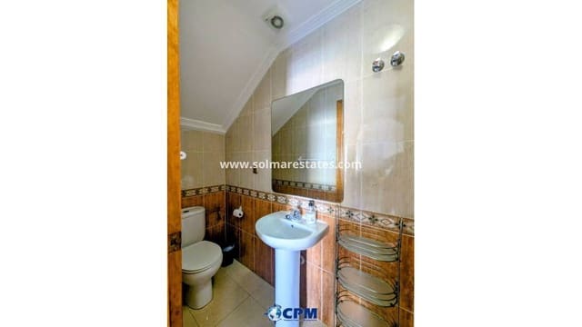 3 chambre Villa/Maison Mitoyenne à vendre à Cabo Roig, Orihuela avec piscine - 205 000 € (Ref: 9593308)