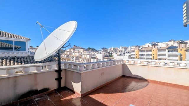 3 chambre Villa/Maison Mitoyenne à vendre à Cabo Roig, Orihuela avec piscine - 205 000 € (Ref: 9593308)