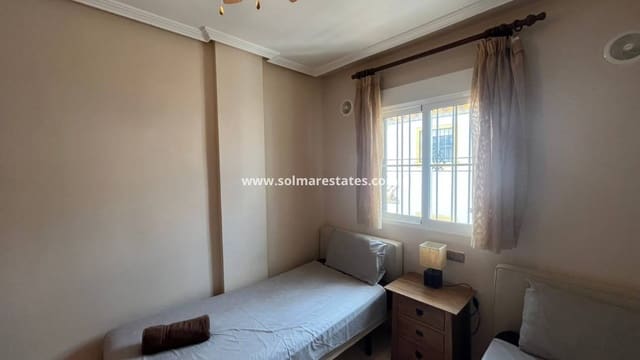 3 sovrum Radhus till salu i Cabo Roig, Orihuela med pool - 205 000 € (Ref: 9593308)