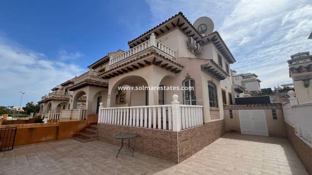 3 sovrum Radhus till salu i Cabo Roig, Orihuela med pool - 205 000 € (Ref: 9593308)
