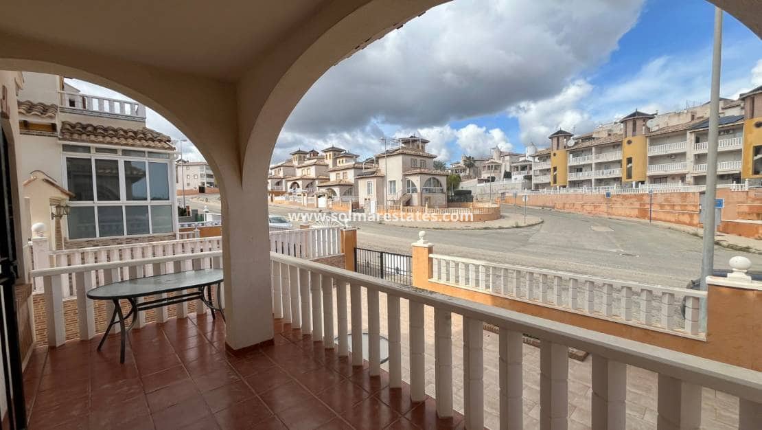 3 bedroom Terraced Villa for sale in Cabo Roig with pool - € 205,000 (Ref: 9593308)