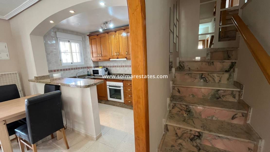 3 bedroom Terraced Villa for sale in Cabo Roig with pool - € 205,000 (Ref: 9593308)