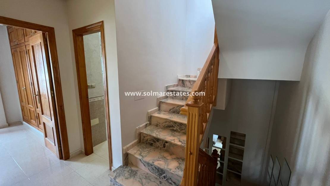 3 bedroom Terraced Villa for sale in Cabo Roig with pool - € 205,000 (Ref: 9593308)