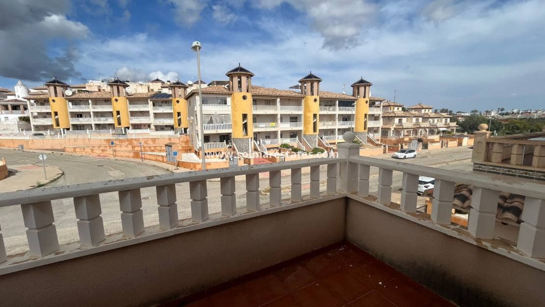 3 bedroom Terraced Villa for sale in Cabo Roig with pool - € 205,000 (Ref: 9593308)