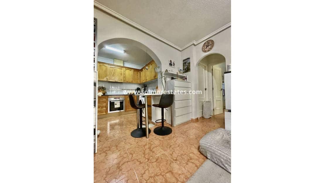 Bungalow de 3 habitaciones en Orihuela Costa en venta con piscina - 238.000 € (Ref: 9596884)