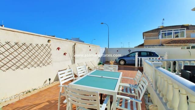 3 chambre Villa/Maison Semi-Mitoyenne à vendre à Playa Flamenca, Orihuela avec piscine - 249 000 € (Ref: 9603449)