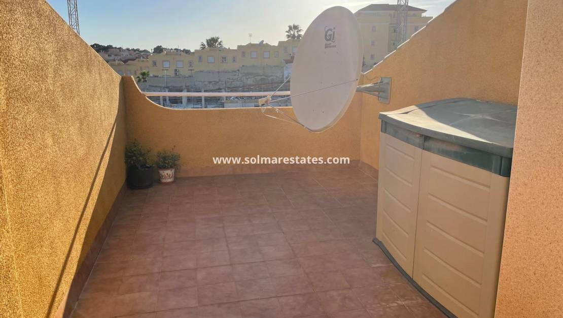 2 soverom Hus til salgs i Villamartin med svømmebasseng - € 199 995 (Ref: 9605402)