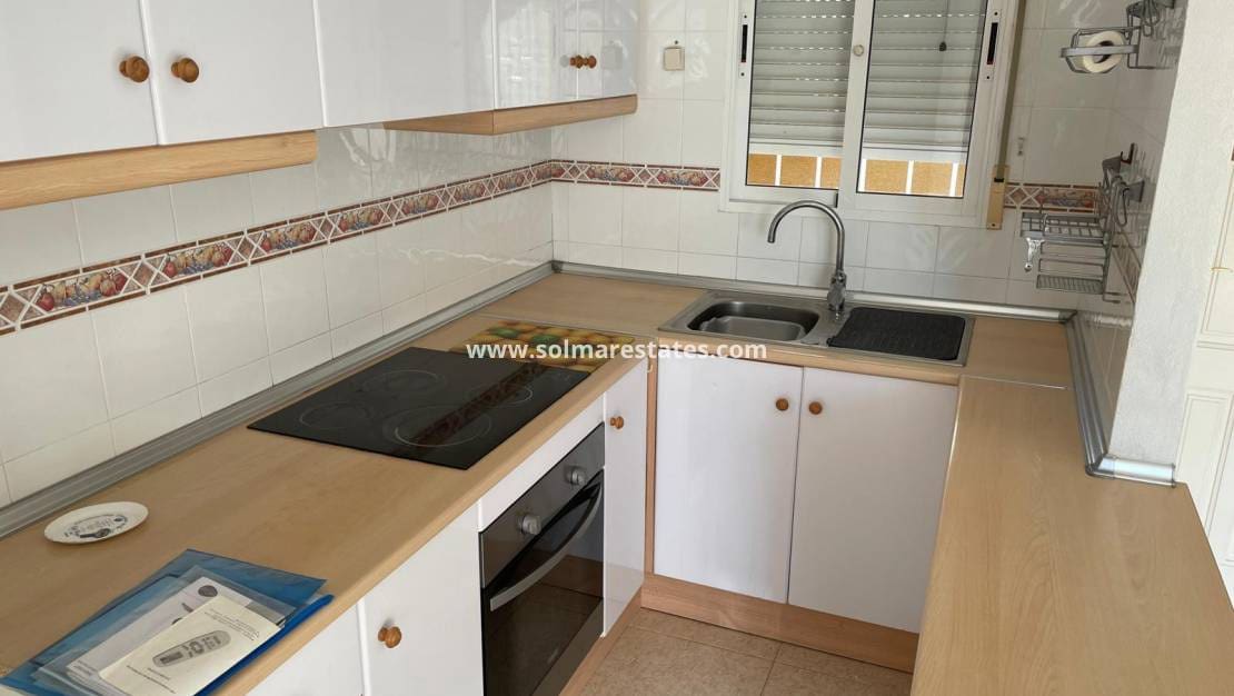 2 soverom Hus til salgs i Villamartin med svømmebasseng - € 199 995 (Ref: 9605402)