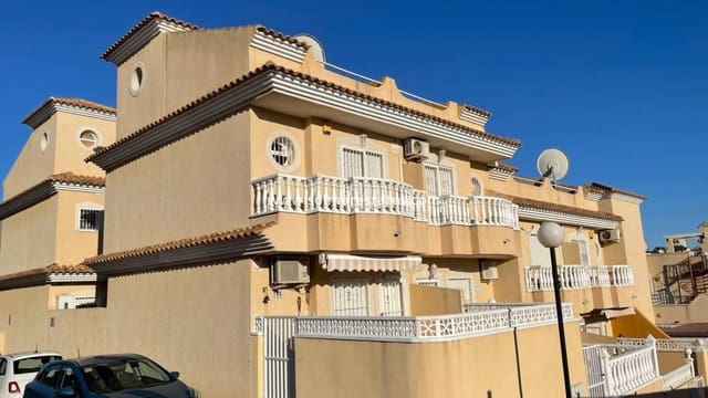 2 soverom Hus til salgs i Villamartin, Orihuela med svømmebasseng - € 199 995 (Ref: 9605402)