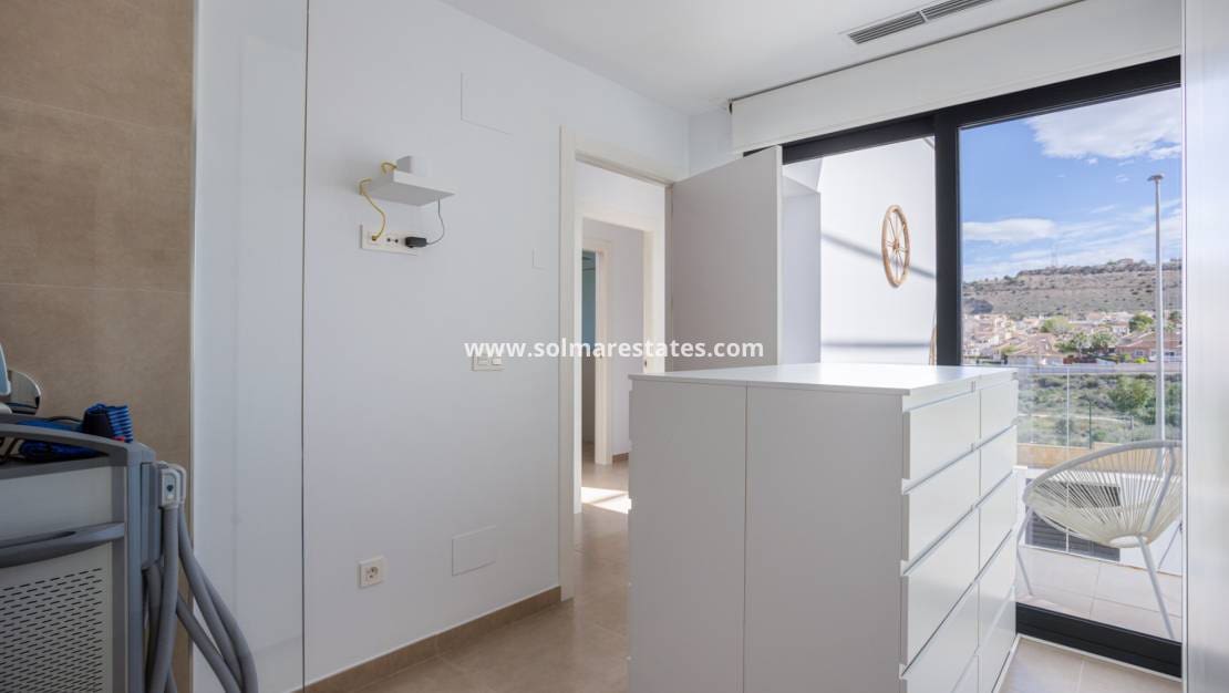 3 makuuhuone Paritalo myytävänä paikassa Benijofar mukana uima-altaan - 439 900 € (Ref: 9606345)