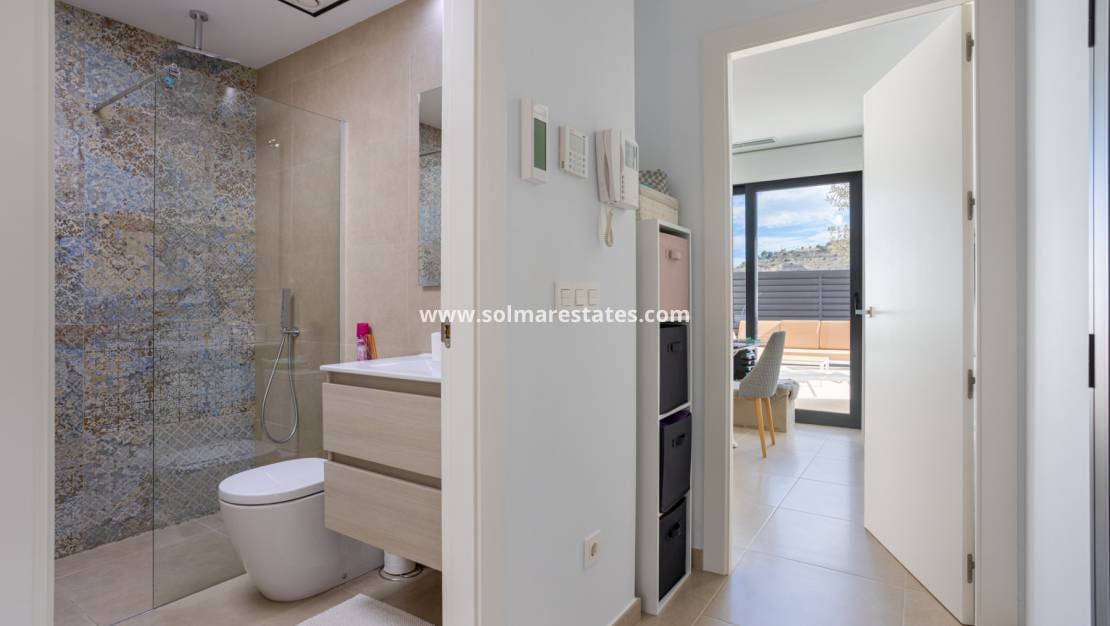 3 makuuhuone Paritalo myytävänä paikassa Benijofar mukana uima-altaan - 439 900 € (Ref: 9606345)