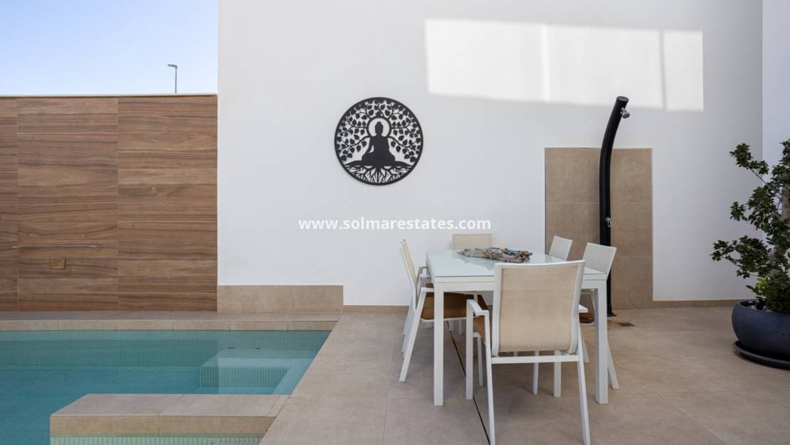 3 makuuhuone Paritalo myytävänä paikassa Benijofar mukana uima-altaan - 439 900 € (Ref: 9606345)