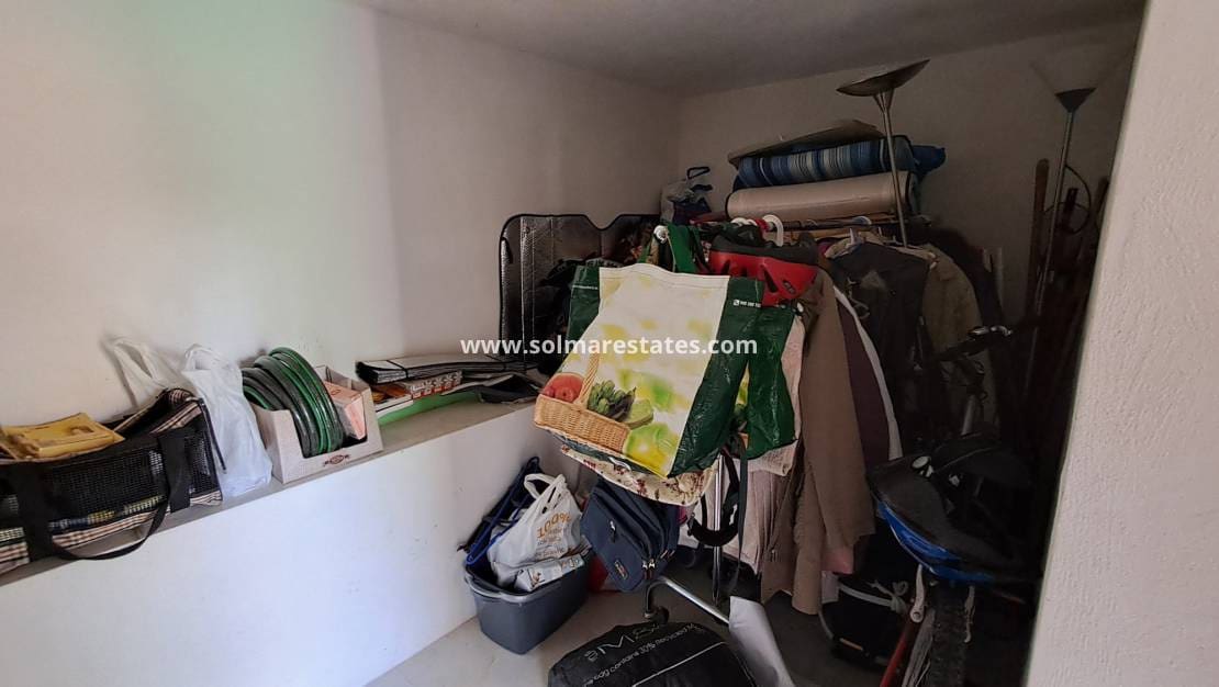 2 makuuhuone Omakotitalo myytävänä paikassa Villamartin mukana uima-altaan - 159 000 € (Ref: 9606346)