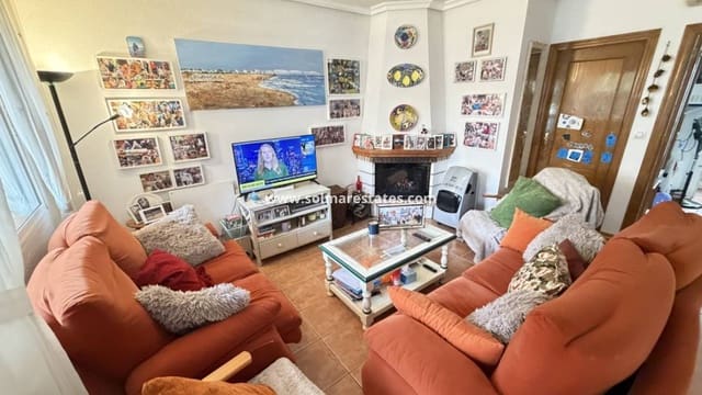 3 makuuhuone Omakotitalo myytävänä paikassa Cabo Roig, Orihuela mukana uima-altaan - 249 995 € (Ref: 9606349)