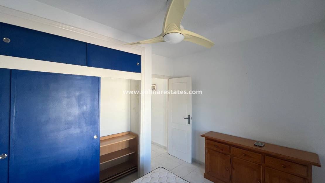 2 soverom Hus til salgs i La Florida med svømmebasseng - € 179 950 (Ref: 9606350)