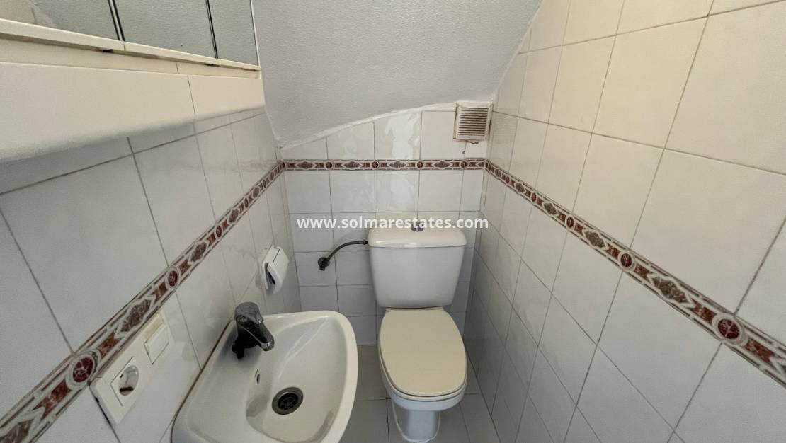 2 soverom Hus til salgs i La Florida med svømmebasseng - € 179 950 (Ref: 9606350)