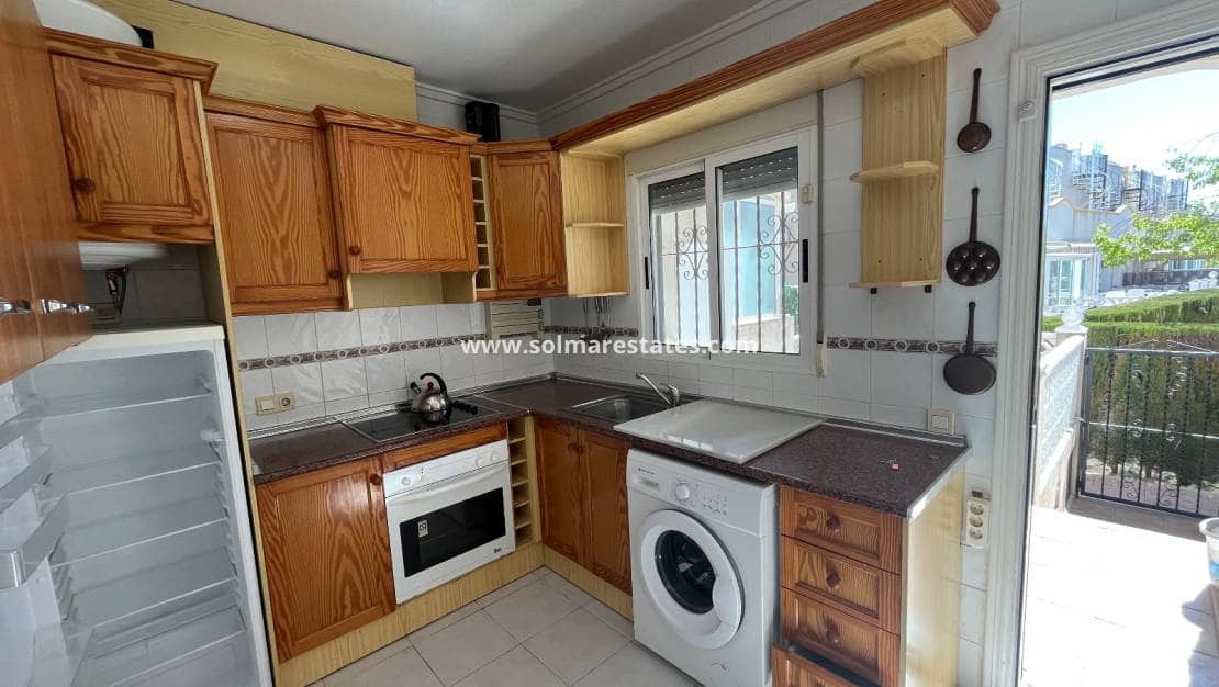 2 soverom Hus til salgs i La Florida med svømmebasseng - € 179 950 (Ref: 9606350)