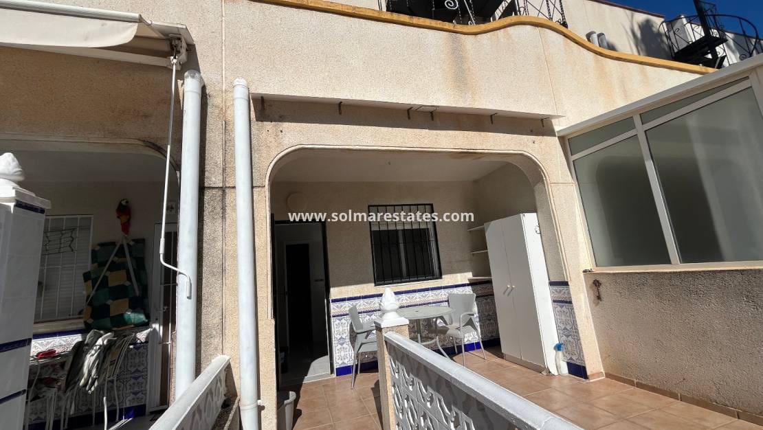 2 soverom Hus til salgs i La Florida med svømmebasseng - € 179 950 (Ref: 9606350)