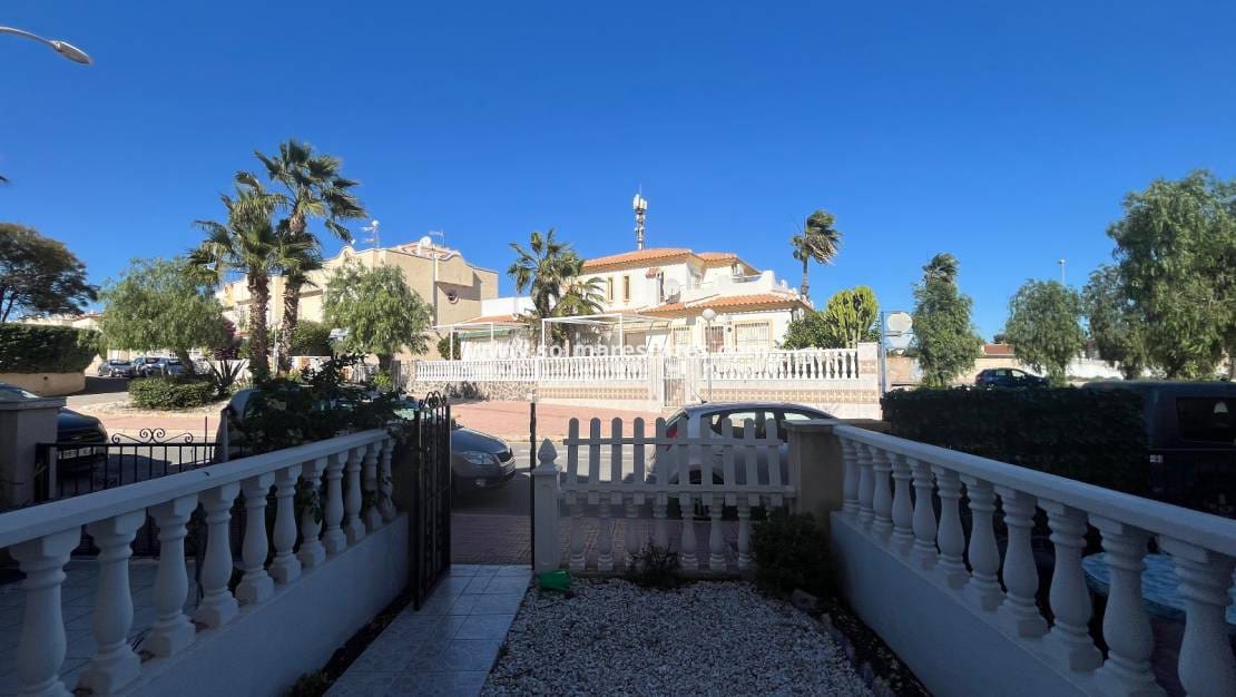 2 soverom Hus til salgs i La Florida med svømmebasseng - € 179 950 (Ref: 9606350)