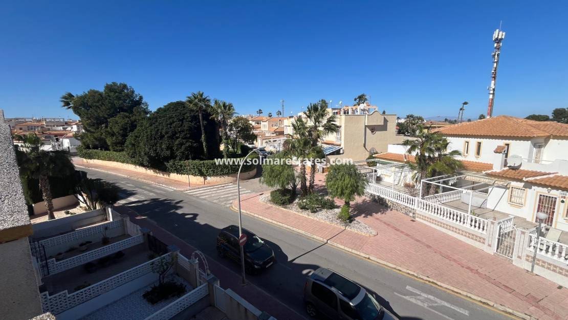 2 soverom Hus til salgs i La Florida med svømmebasseng - € 179 950 (Ref: 9606350)