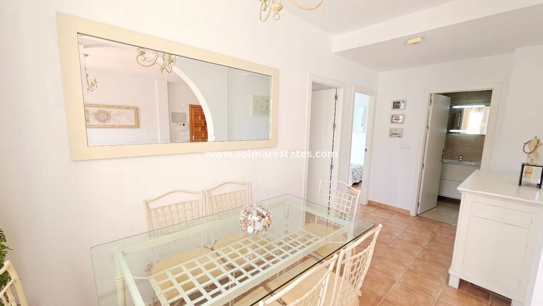 2 sypialnia Apartament na sprzedaż w Villamartin z basenem - 199 000 € (Ref: 9606579)