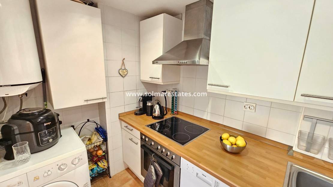 2 sypialnia Apartament na sprzedaż w Villamartin z basenem - 199 000 € (Ref: 9606579)