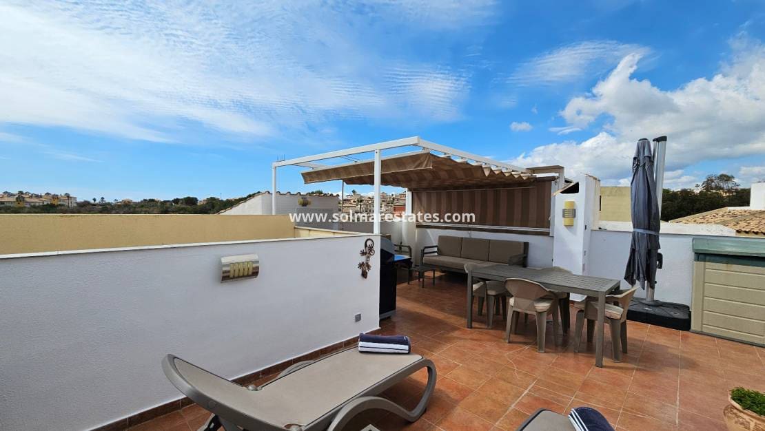 2 sypialnia Apartament na sprzedaż w Villamartin z basenem - 199 000 € (Ref: 9606579)