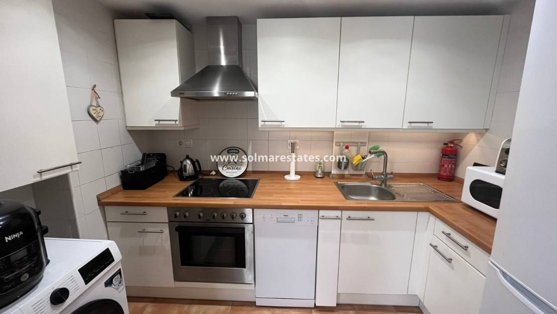 2 bedroom Apartment for sale in Villamartin with pool - € 199,000 (Ref: 9606579)