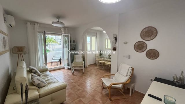 2 slaapkamer Appartement te koop in Villamartin, Orihuela met zwembad - € 199.000 (Ref: 9606579)