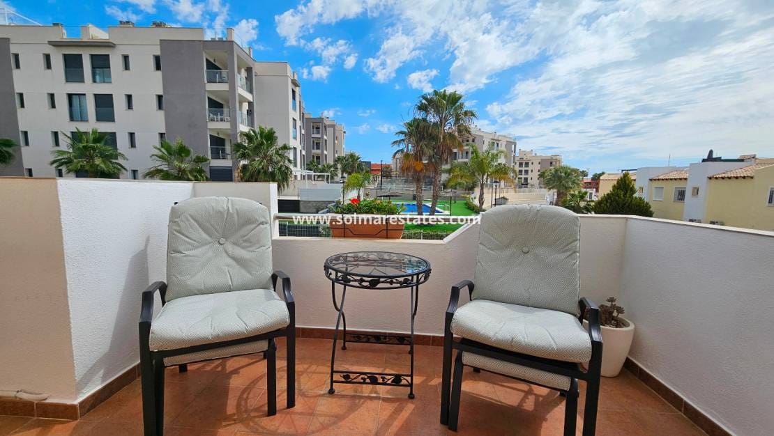 2 bedroom Apartment for sale in Villamartin with pool - € 199,000 (Ref: 9606579)