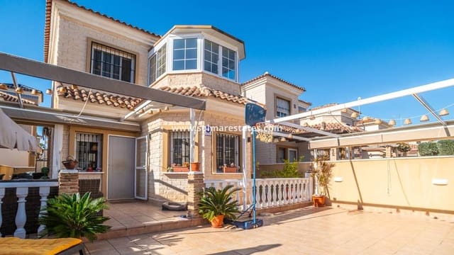 2 sypialnia Willa na sprzedaż w El Raso, Guardamar del Segura z basenem - 247 000 € (Ref: 9610103)