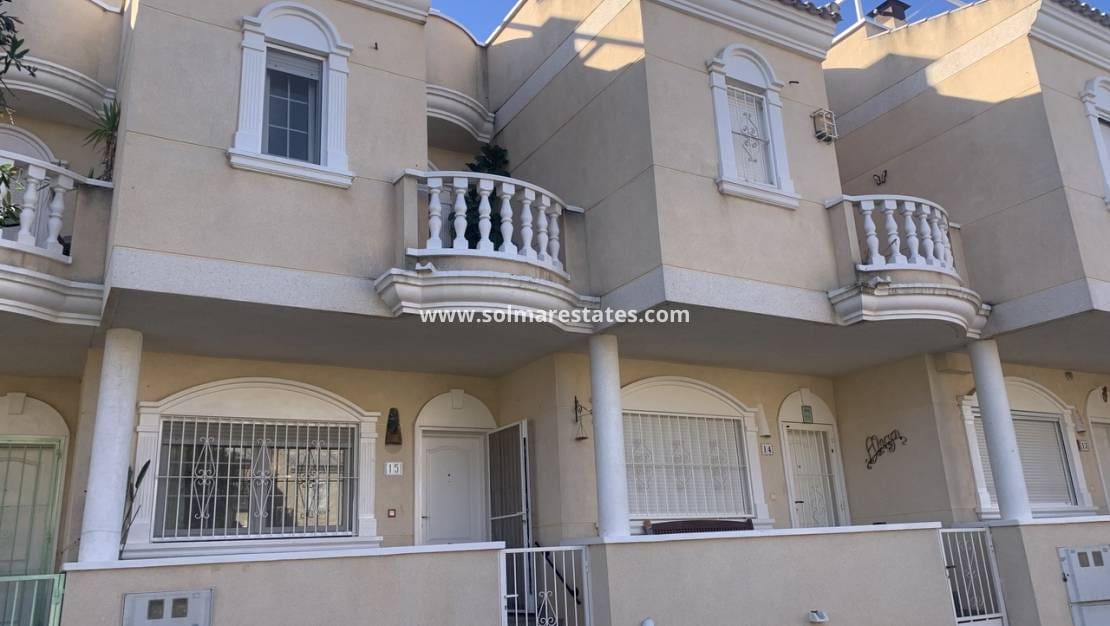 3 makuuhuone Omakotitalo myytävänä paikassa Heredades mukana uima-altaan - 159 995 € (Ref: 9614068)