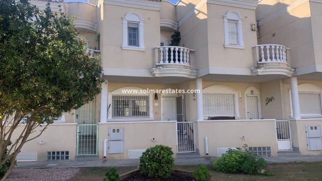 3 makuuhuone Omakotitalo myytävänä paikassa Heredades, Almoradí mukana uima-altaan - 159 995 € (Ref: 9614068)