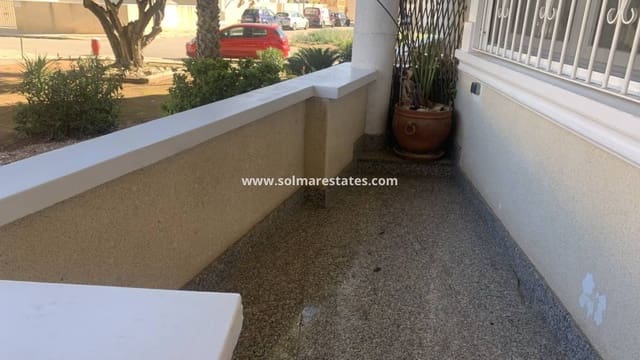 3 makuuhuone Omakotitalo myytävänä paikassa Heredades, Almoradí mukana uima-altaan - 159 995 € (Ref: 9614068)