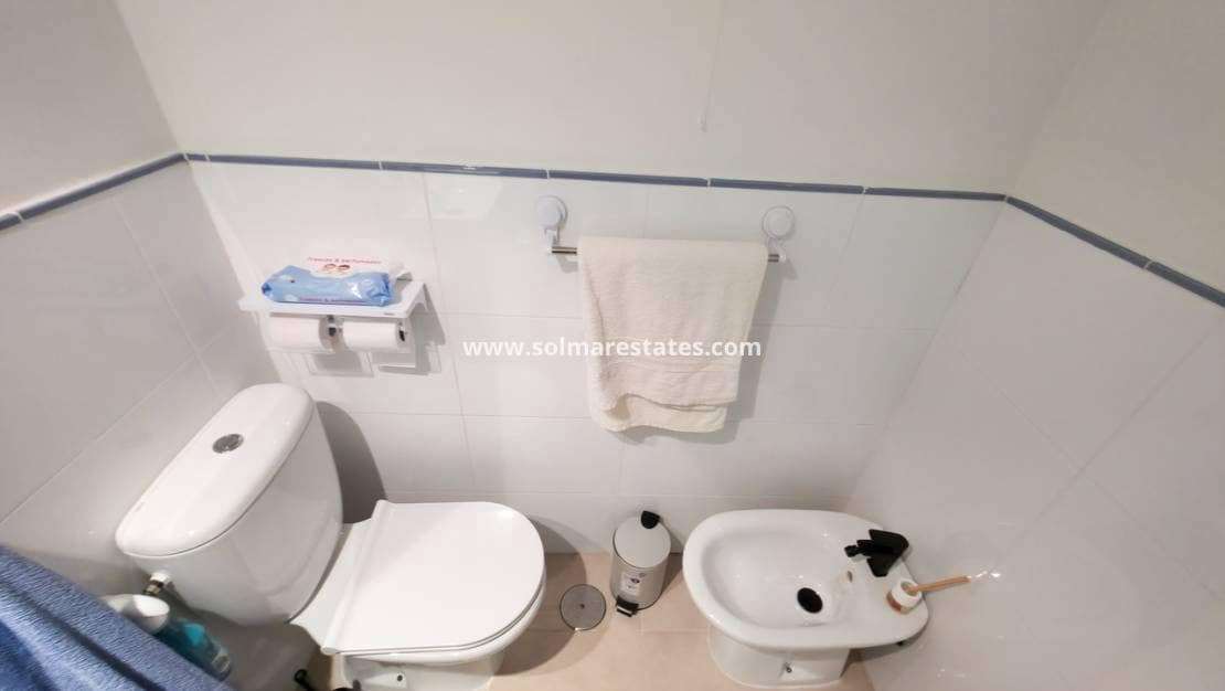 2 bedroom Apartment for sale in Villamartin with pool - € 199,999 (Ref: 9614069)