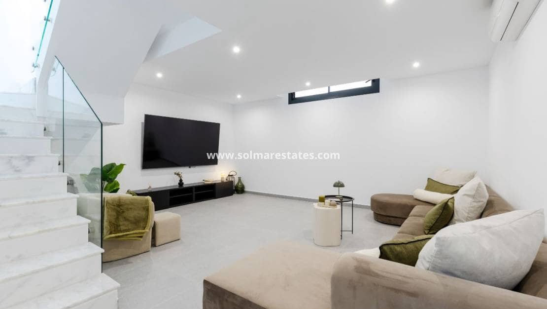 3 soverom Villa til salgs i Algorfa med svømmebasseng - € 550 000 (Ref: 9616814)