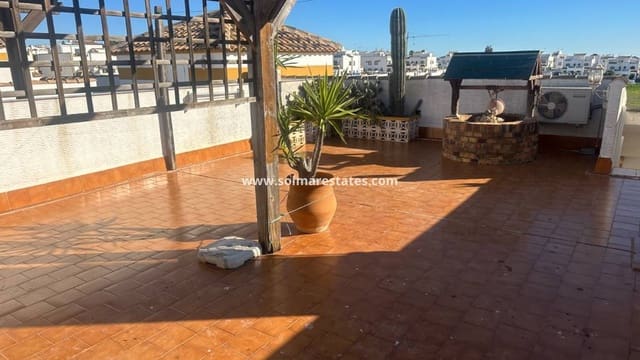 2 soverom Leilighet til salgs i Los Montesinos med svømmebasseng - € 125 000 (Ref: 9616815)