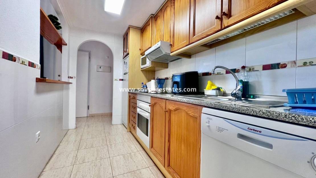 2 soverom Leilighet til salgs i Pilar de la Horadada med svømmebasseng - € 220 000 (Ref: 9616816)