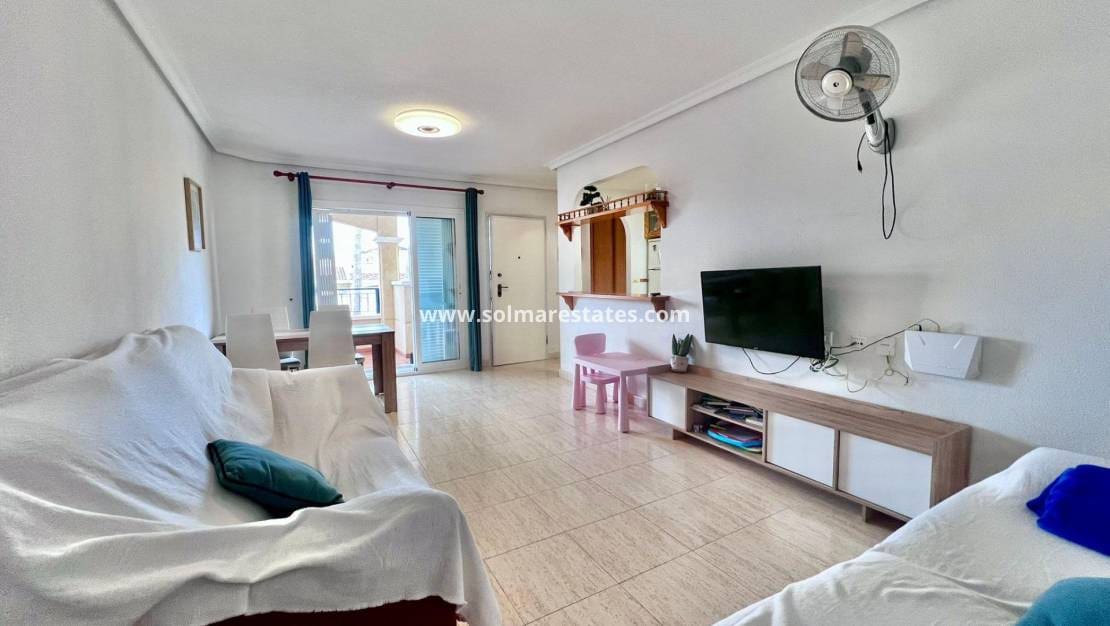 2 soverom Leilighet til salgs i Pilar de la Horadada med svømmebasseng - € 220 000 (Ref: 9616816)